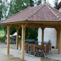 oak-beams-arbour